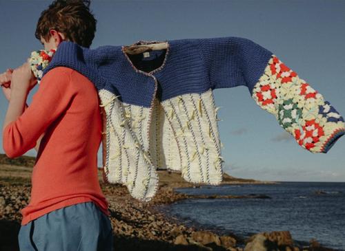 Van Gogh's life sweater